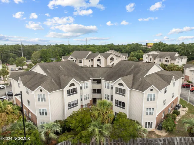 $325,000 | 625 Spencer-Farlow Drive, Unit 11, Carolina Beach, NC 28428