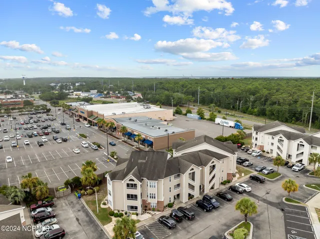 $325,000 | 625 Spencer-Farlow Drive, Unit 11, Carolina Beach, NC 28428