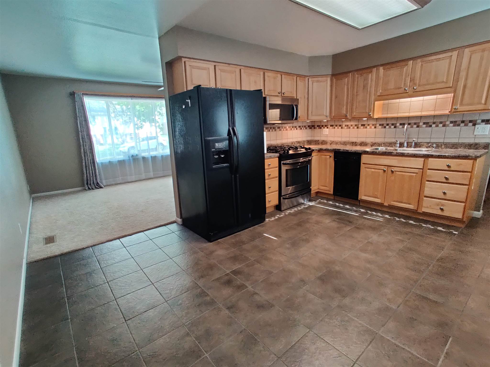 237 Briargate Road Washington, IL 61571 - Photo 13 of 36 Gallery Image 13