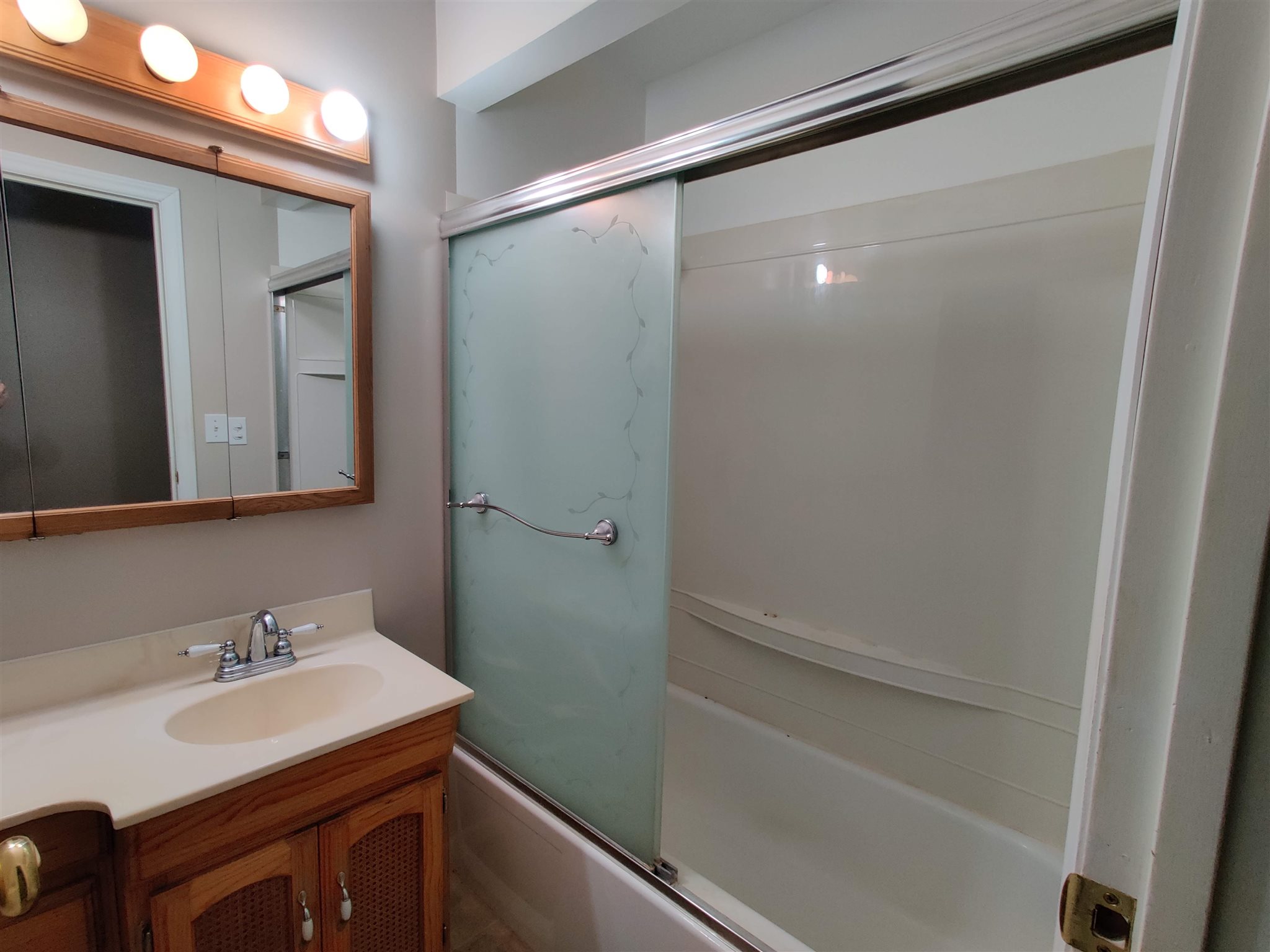 237 Briargate Road Washington, IL 61571 - Photo 20 of 36 Gallery Image 20