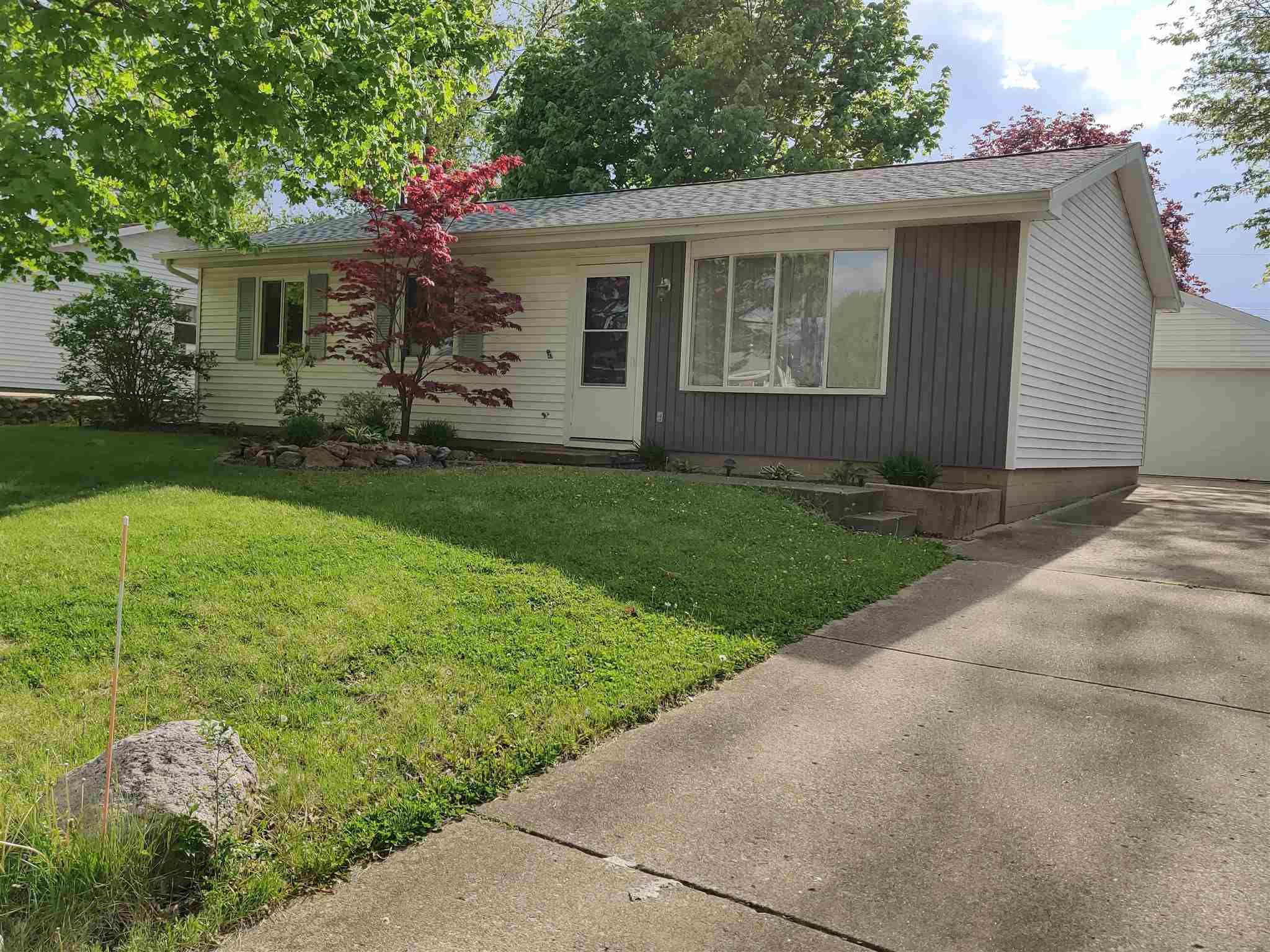 237 Briargate Road Washington, IL 61571 - Photo 2 of 36 Gallery Image 2