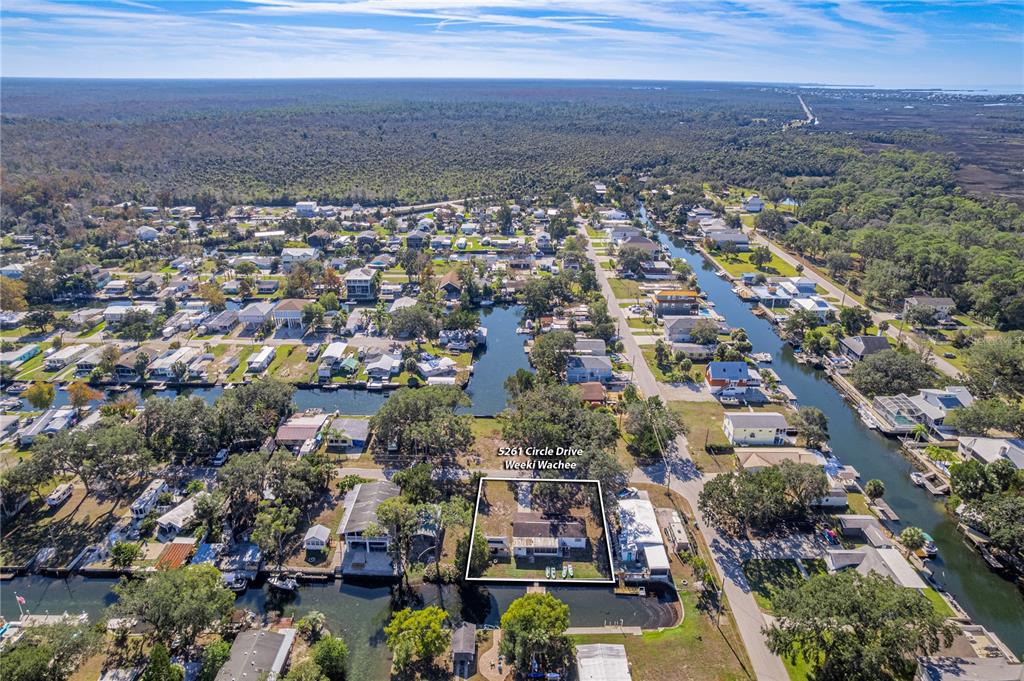 5261 Circle Drive Weeki Wachee, FL 34607 - Photo 11 of 48