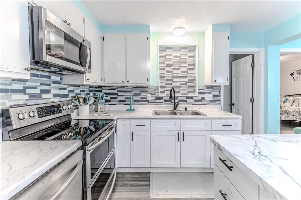 5261 Circle Drive Weeki Wachee, FL 34607 - Photo 24 of 48