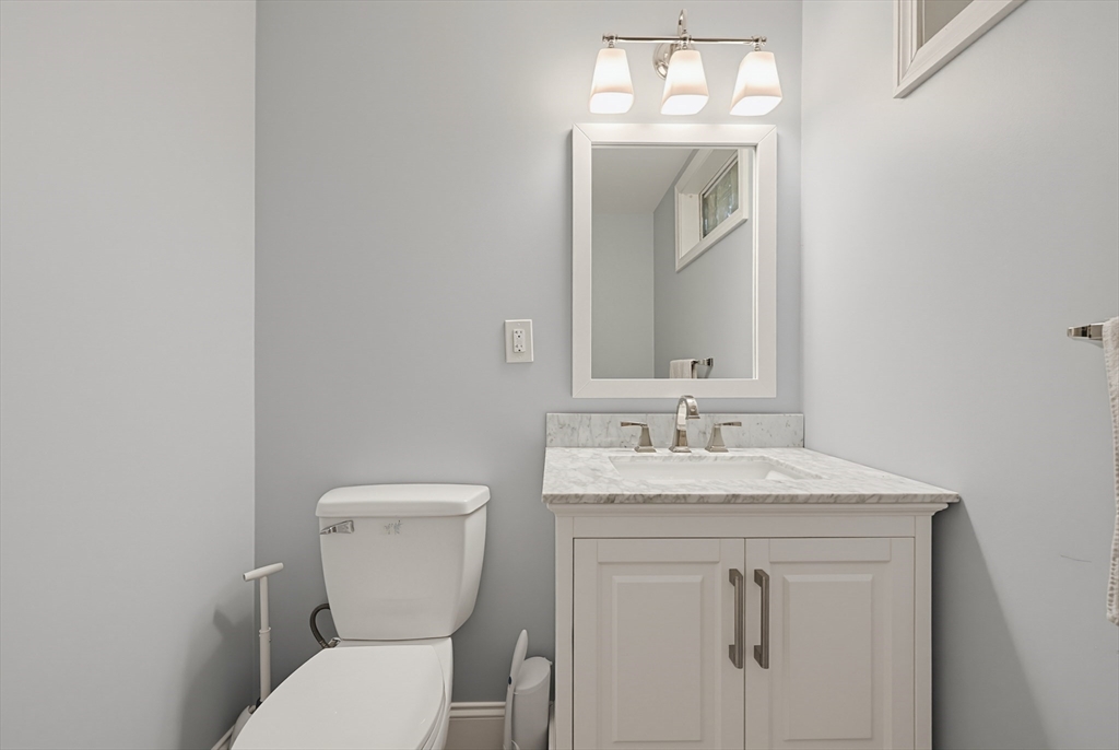 12 Iron Hollow Road Sharon, MA 02067 - Photo 38 of 41