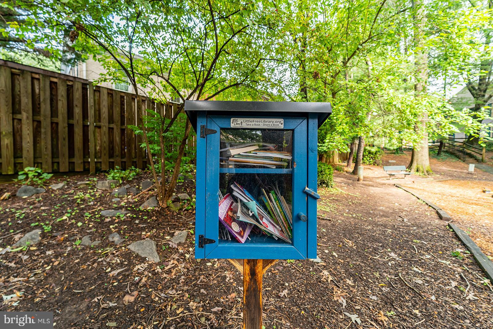 2410 Alsop Court Reston, VA 20191 - Photo 20 of 23 Deepwood Community Library