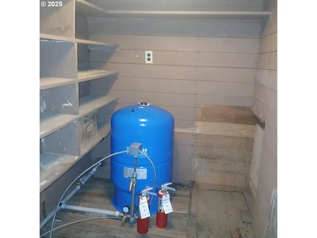 a view of an entryway