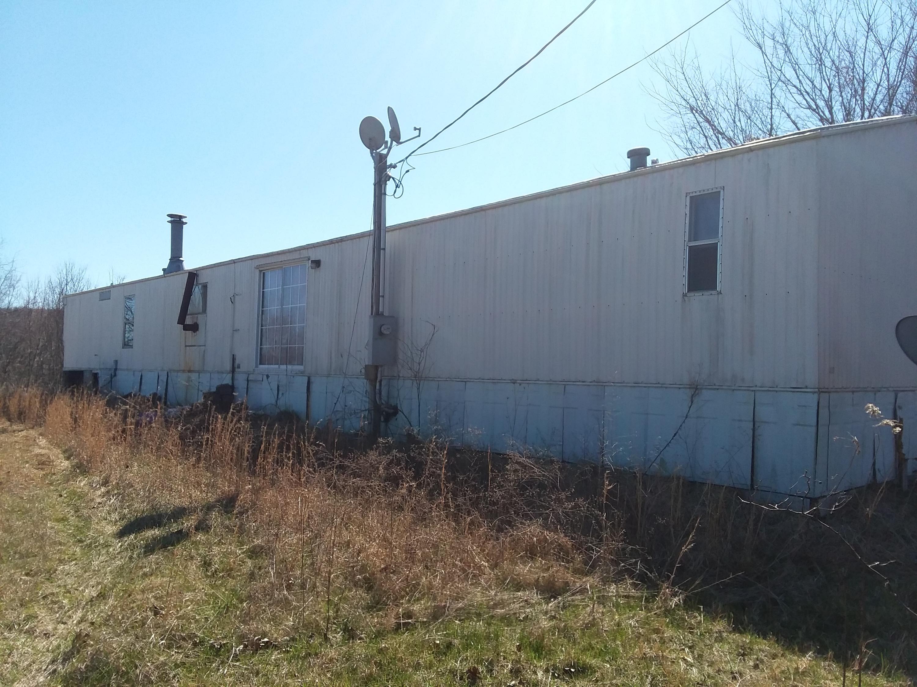 306 Brewer Road, Unit 13 Pikeville, TN 37367 - Photo 7 of 23 20200307_100601