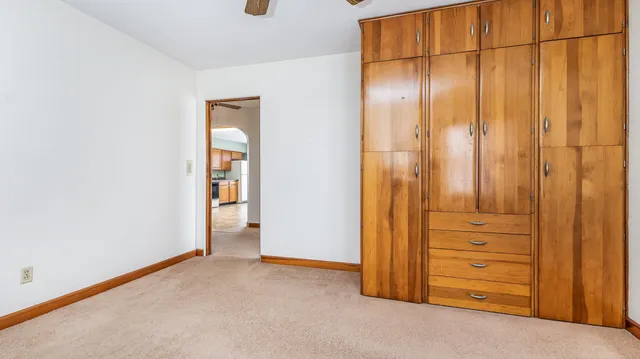 $135,000 | 319 East Catlin Street, Elizabeth, IL 61028