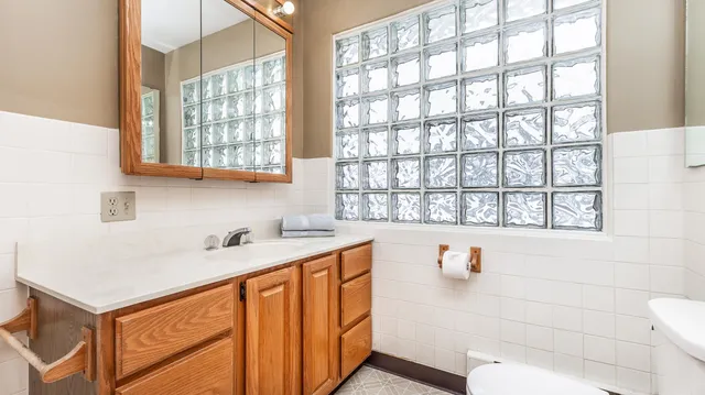 $135,000 | 319 East Catlin Street, Elizabeth, IL 61028