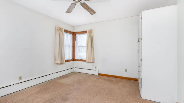 $135,000 | 319 East Catlin Street, Elizabeth, IL 61028