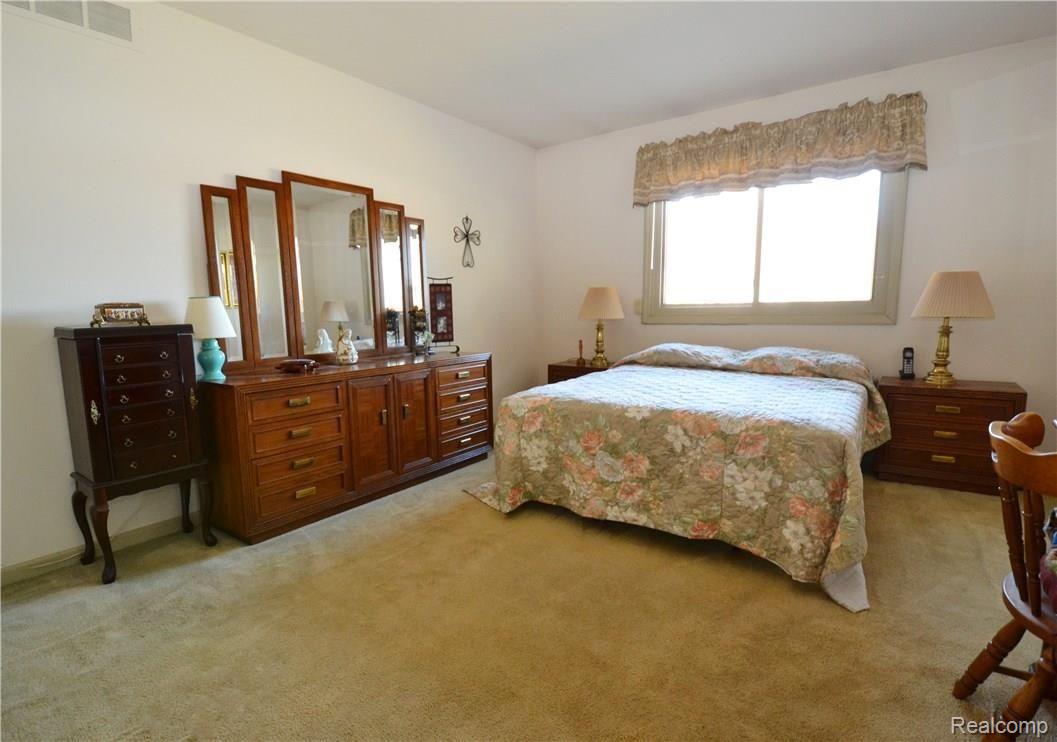 15475 Heather Ridge Trail, Unit 127 Clinton Township, MI 48038 - Photo 23 of 33 21.JPG
