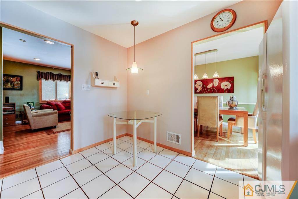 43 Winton Road East Brunswick, NJ 08816 - Photo 11 of 25 Gallery Image 11