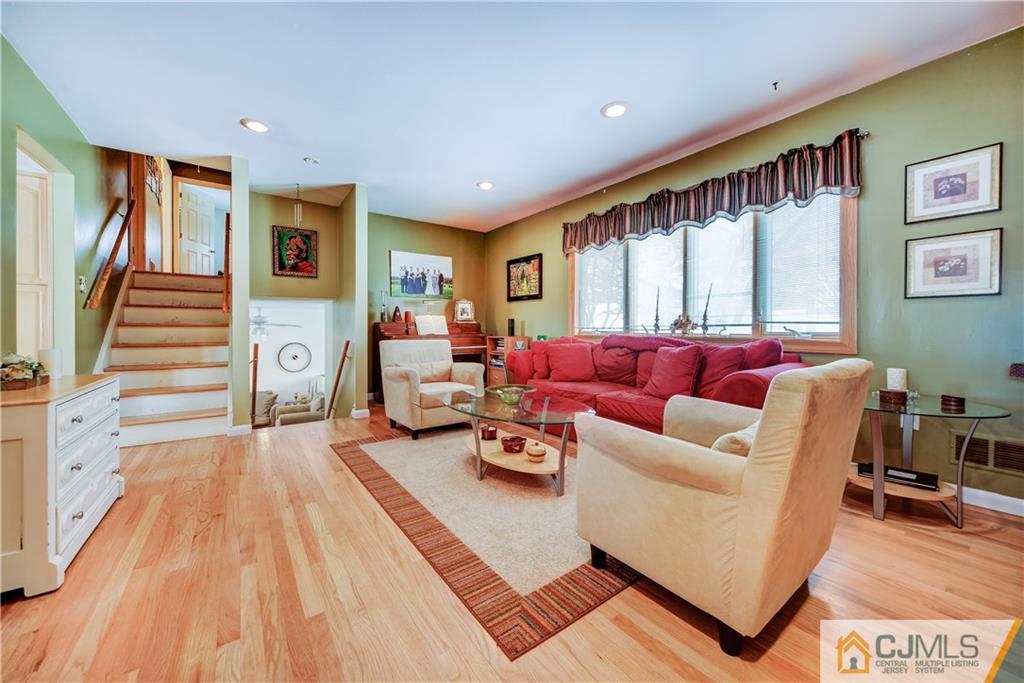 43 Winton Road East Brunswick, NJ 08816 - Photo 13 of 25 Gallery Image 13