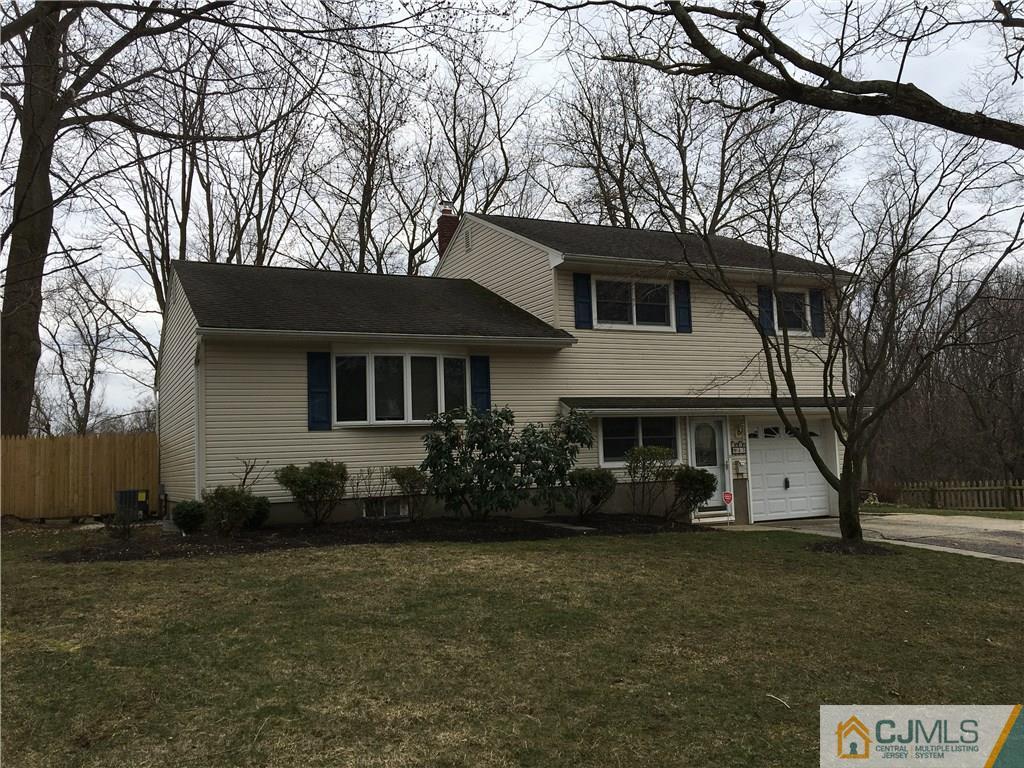 43 Winton Road East Brunswick, NJ 08816 - Photo 3 of 25 Gallery Image 3