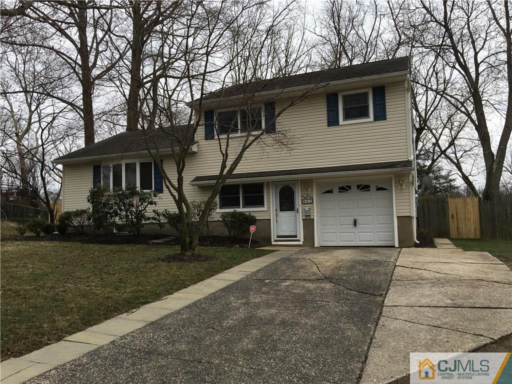 43 Winton Road East Brunswick, NJ 08816 - Photo 5 of 25 Gallery Image 5