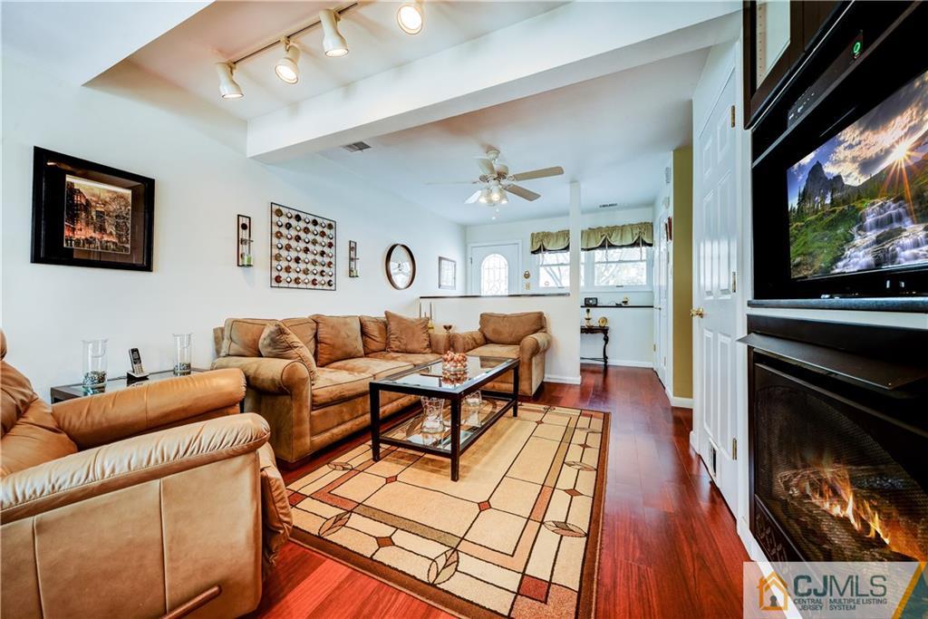 43 Winton Road East Brunswick, NJ 08816 - Photo 8 of 25 Gallery Image 8