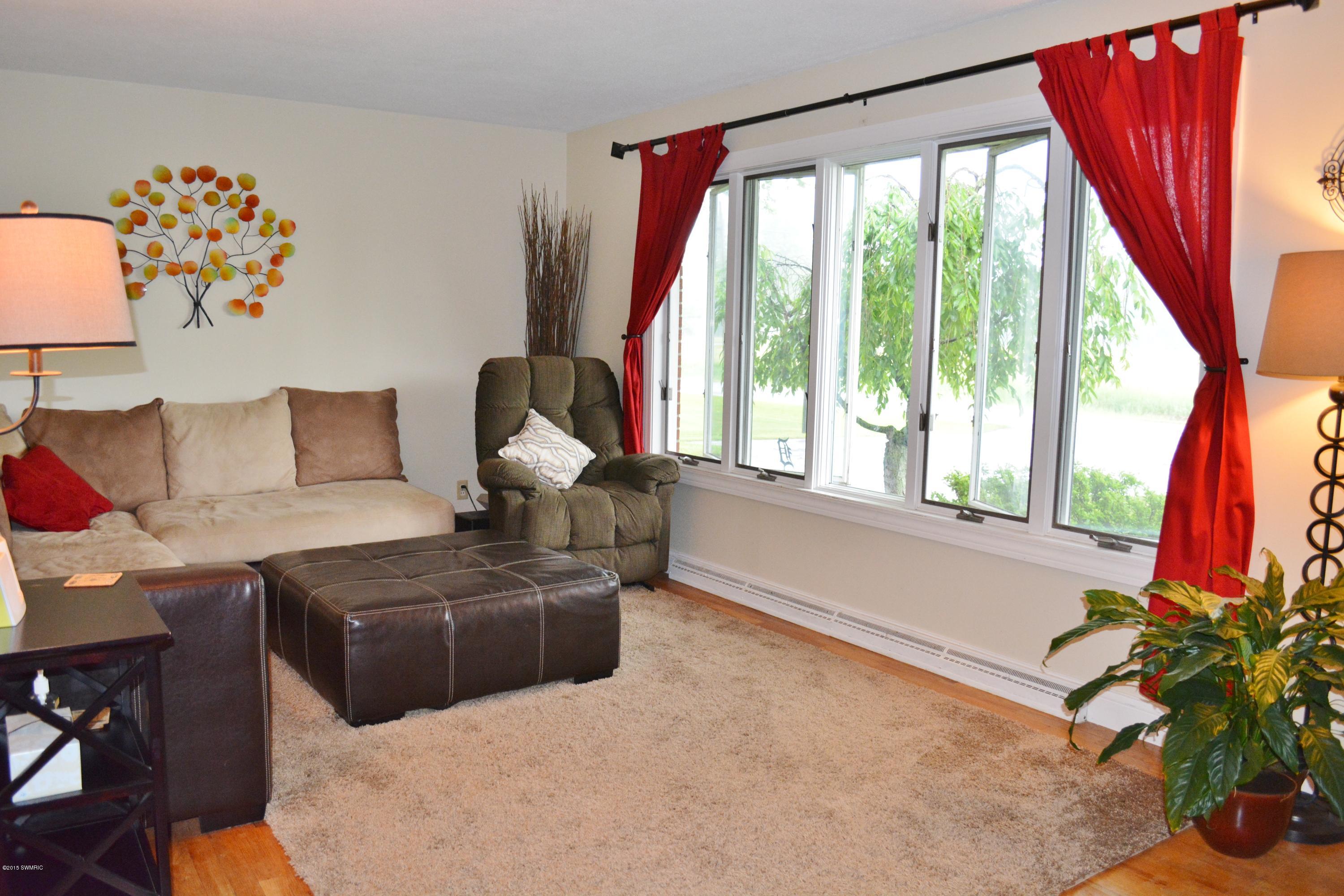 1754 Marrs Road Baroda, MI 49101 - Photo 2 of 29 DSC_1816