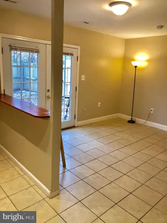$1,100 | 7839 West Point Court, Manassas, VA 20109