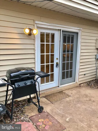$1,100 | 7839 West Point Court, Manassas, VA 20109