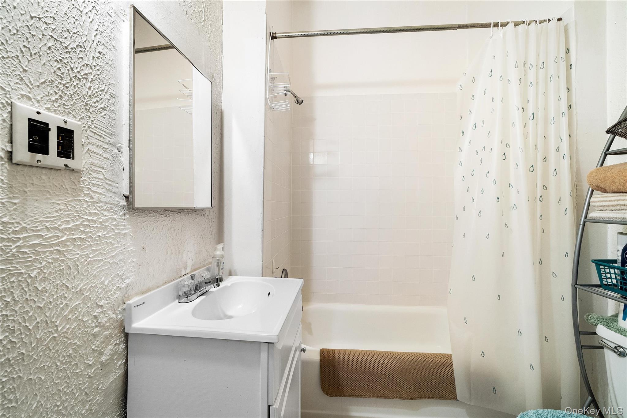 37 Secor Road Ossining, NY 10562 - Photo 24 of 38 Multi Family Unit#1, 1 Bedroom Apt