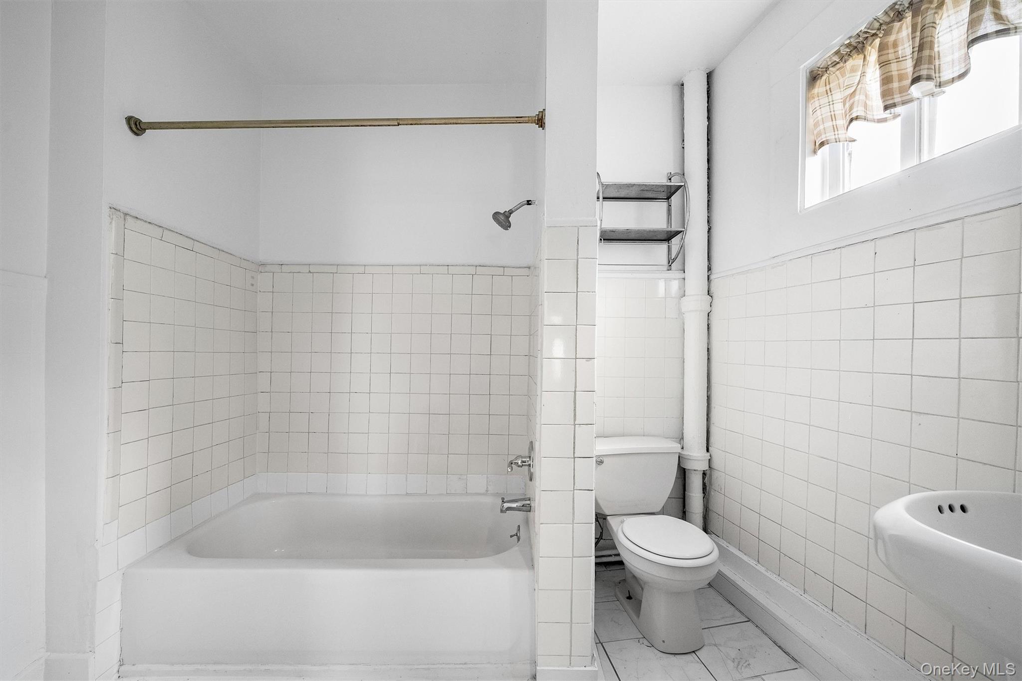 37 Secor Road Ossining, NY 10562 - Photo 27 of 38 Multi Family Unit#2, 2 Bedroom Apt