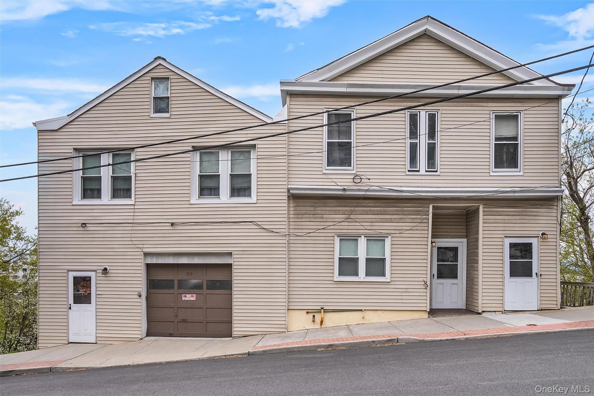 37 Secor Road Ossining, NY 10562 - Photo 3 of 38