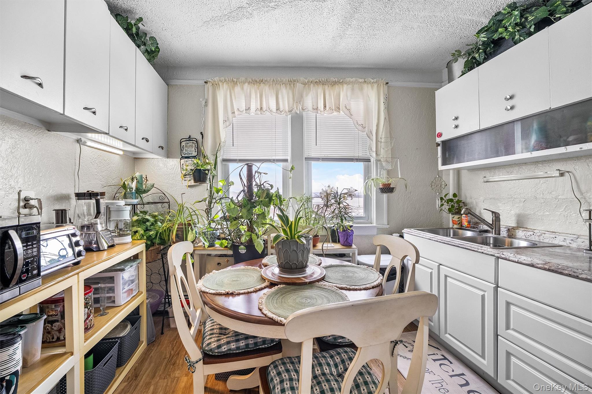 37 Secor Road Ossining, NY 10562 - Photo 6 of 38 Single Family Unit