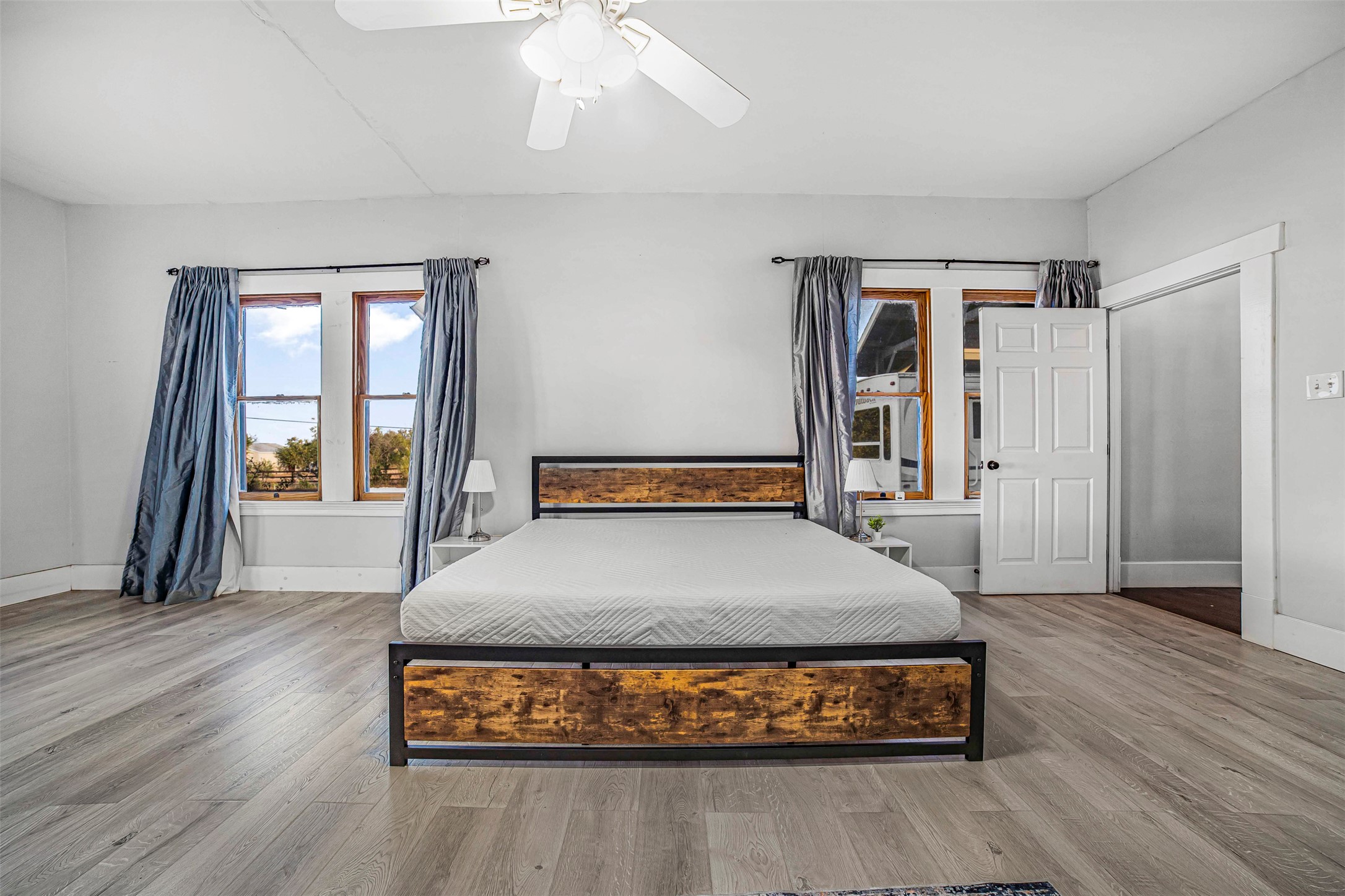 17221 Steger Lane Manor, TX 78653 - Photo 13 of 32