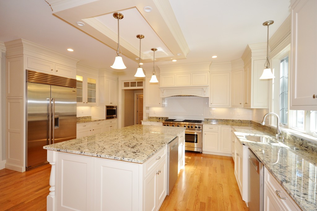 8 Lake Street Lexington, MA 02421 - Photo 5 of 15