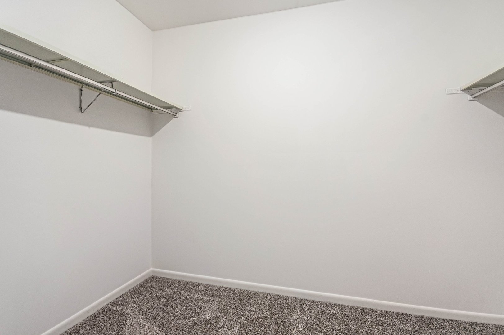 323 Chicago Road Oswego, IL 60543 - Photo 15 of 27 a view of a small space