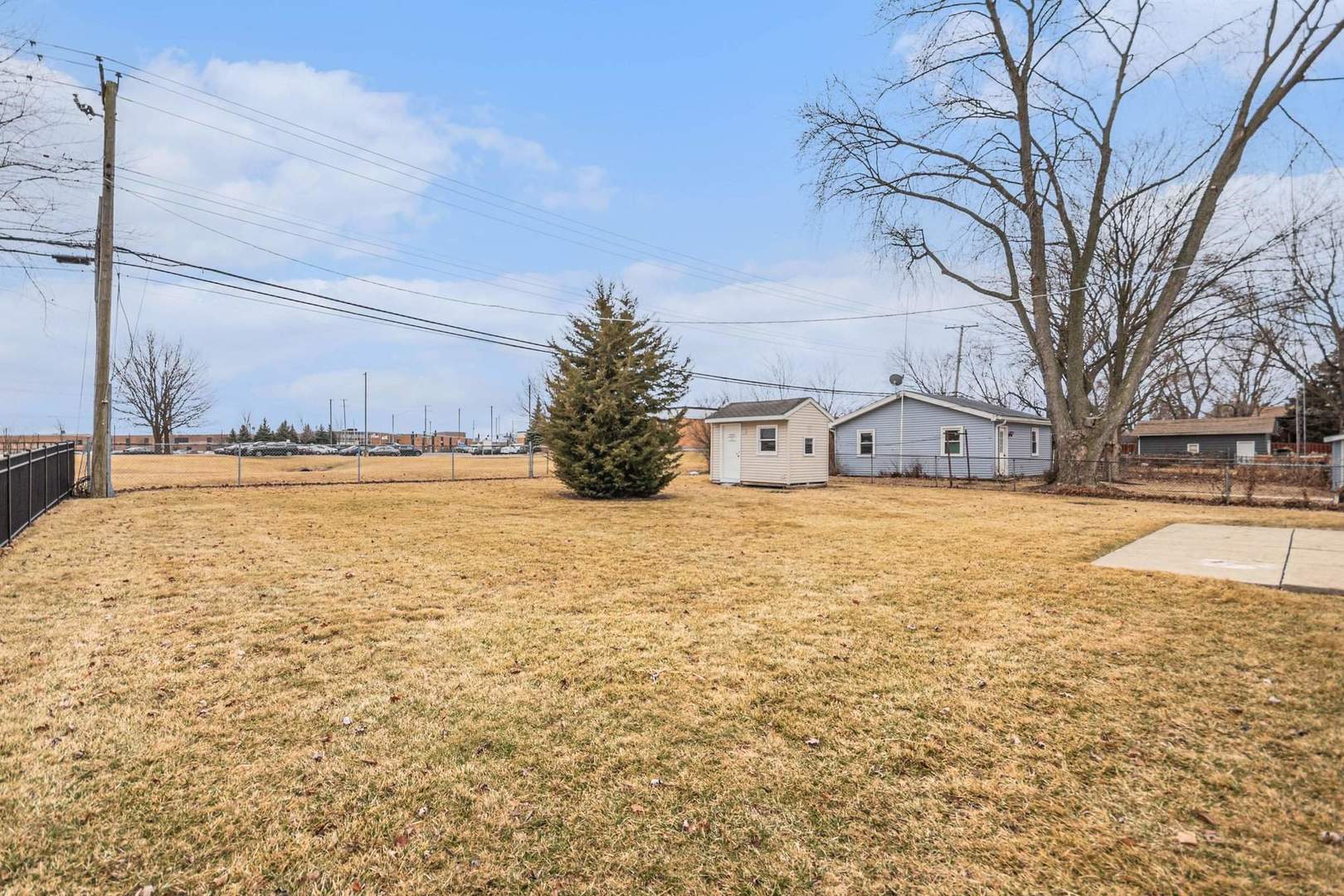 323 Chicago Road Oswego, IL 60543 - Photo 24 of 27