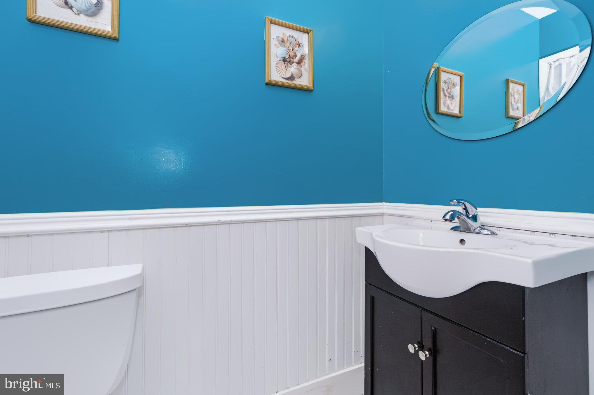 490 Pine Ridge Circle Lewisberry, PA 17339 - Photo 19 of 28 Powder room for primary bedroom