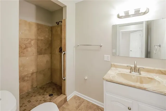 $1,750 | 2403 Northeast Pursell Road, Kansas City, MO 64118