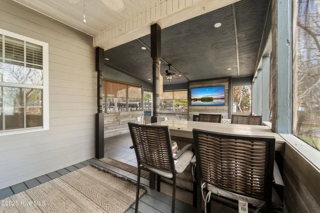 $595,000 | 33 Medina Court, Hampstead, NC 28443