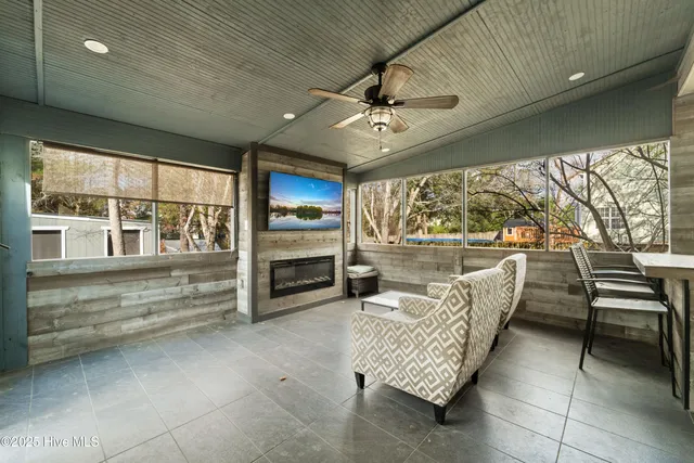 $595,000 | 33 Medina Court, Hampstead, NC 28443