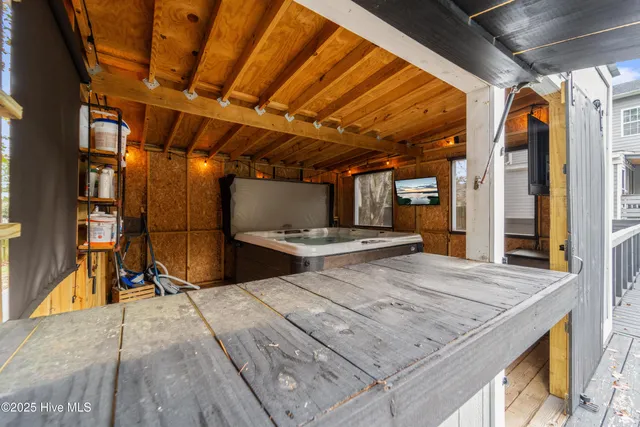 $595,000 | 33 Medina Court, Hampstead, NC 28443