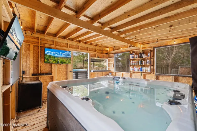 $595,000 | 33 Medina Court, Hampstead, NC 28443