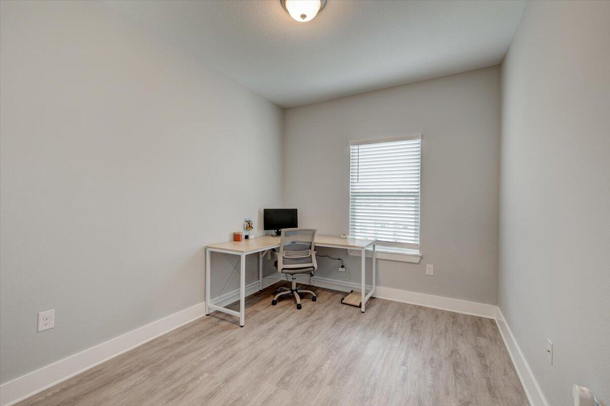 40 North Sand Palm Road, Unit 8 Freeport, FL 32439 - Photo 12 of 32 Gallery Image 12