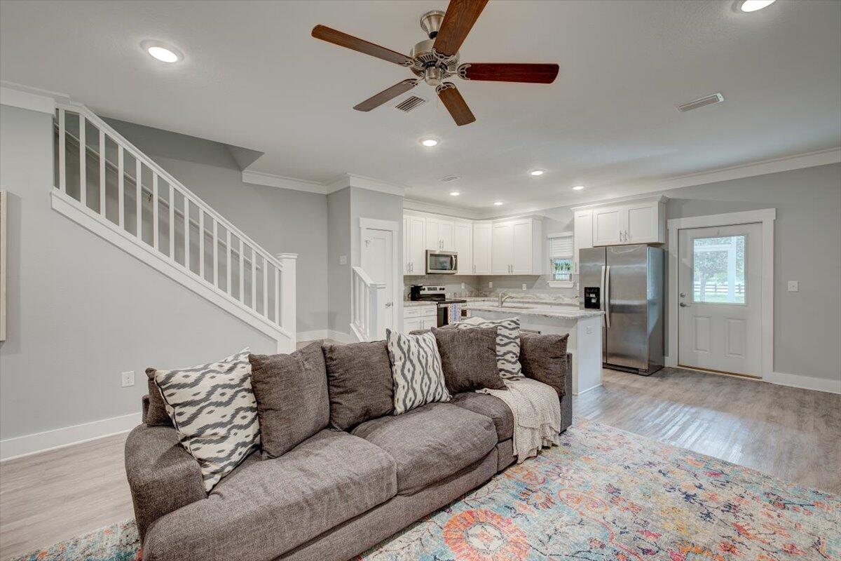 40 North Sand Palm Road, Unit 8 Freeport, FL 32439 - Photo 4 of 32 Gallery Image 4