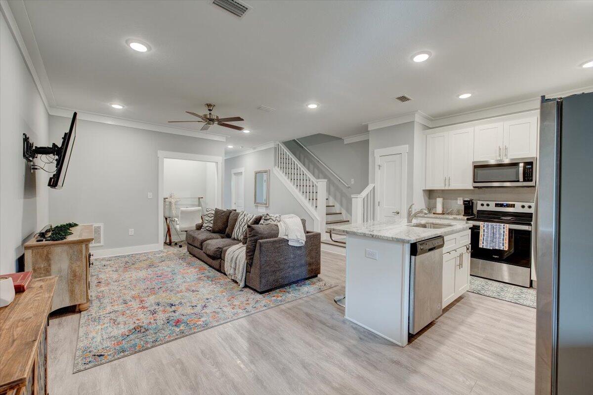 40 North Sand Palm Road, Unit 8 Freeport, FL 32439 - Photo 9 of 32 Gallery Image 9