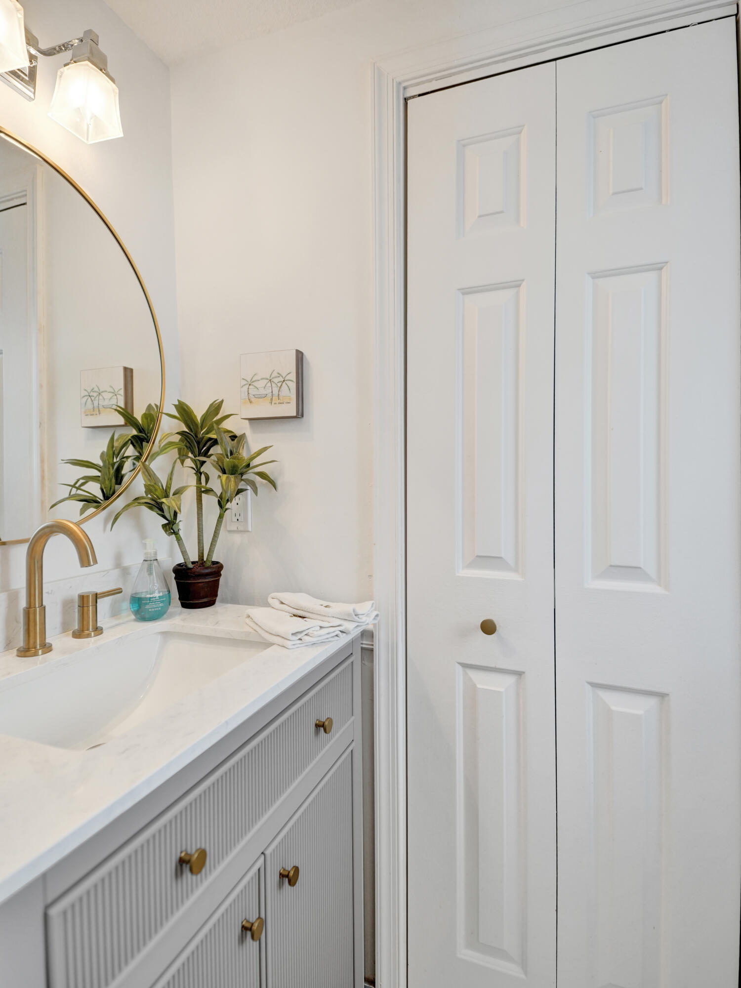 22161 West Soliel Circle Boca Raton, FL 33433 - Photo 28 of 47 Powder Bath