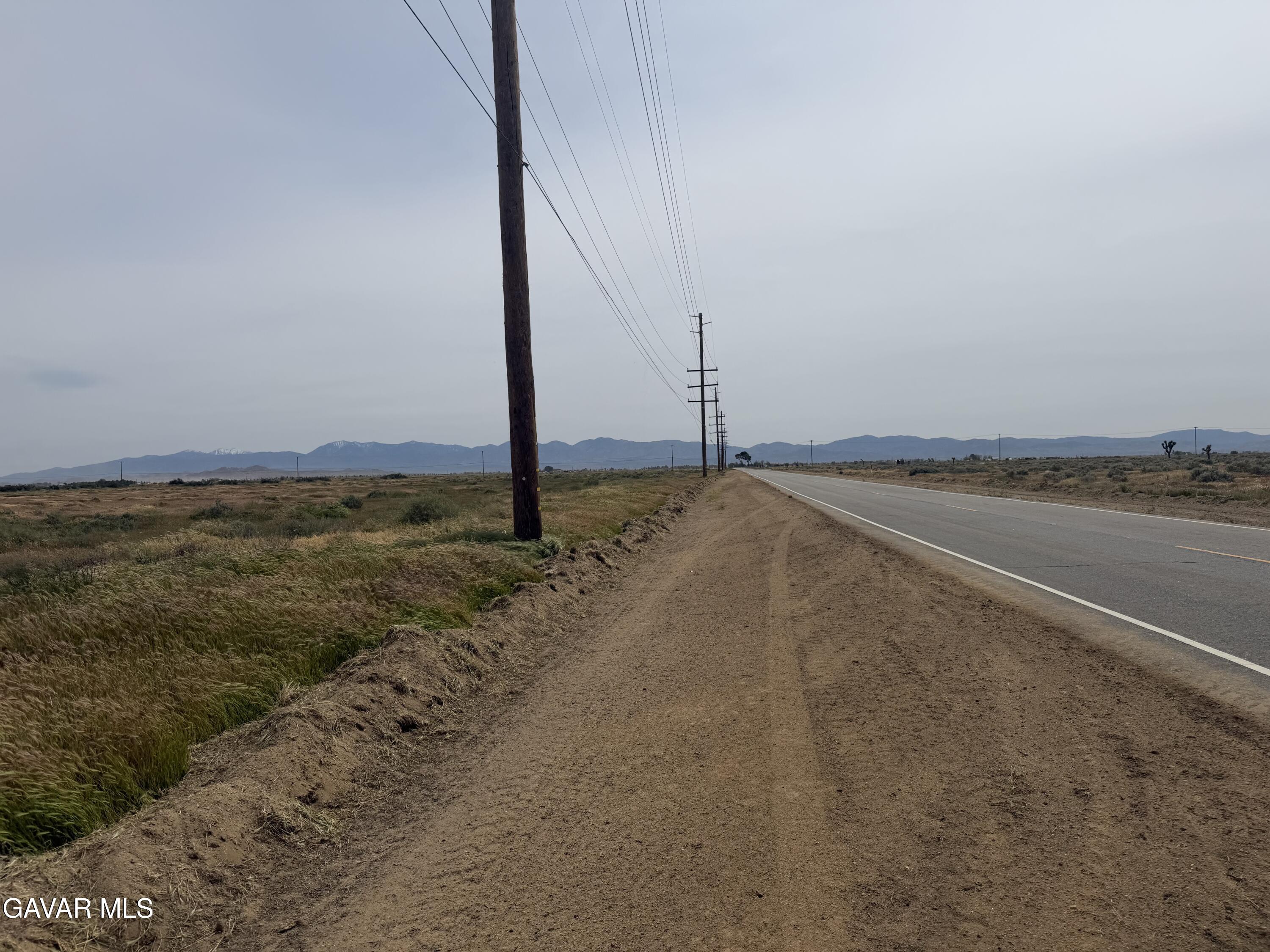 90th St & Avenue East Lancaster, CA 93535 - Photo 2 of 4 a view of a ocean view