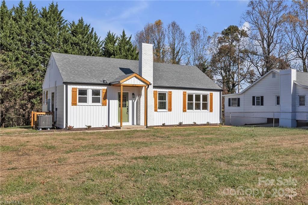 218 Cedarbrook Road Jonesville, NC 28642 - Photo 1 of 9 Gallery Image 1