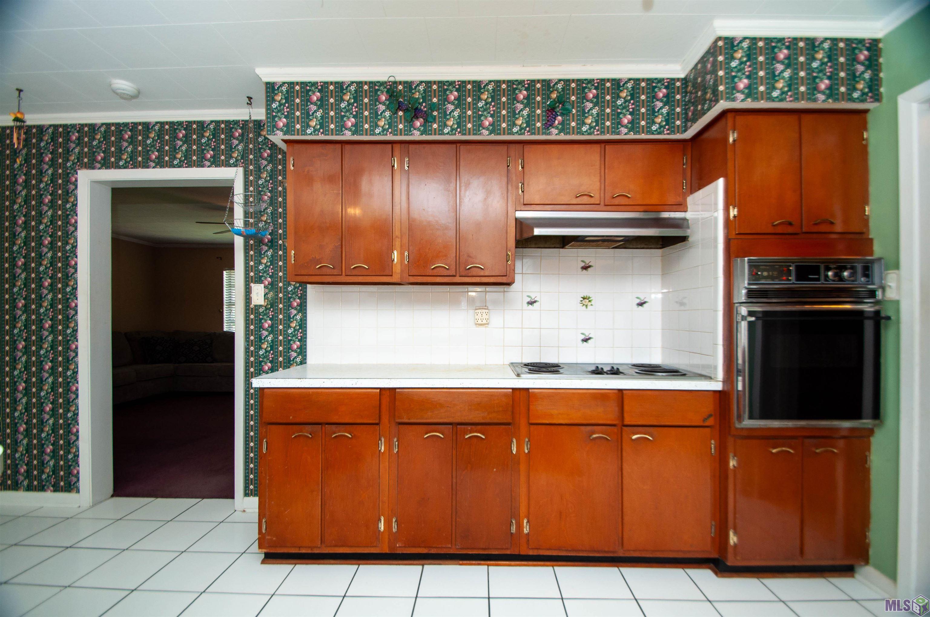 401 Carol Road Bayou Vista, LA 70380 - Photo 14 of 35