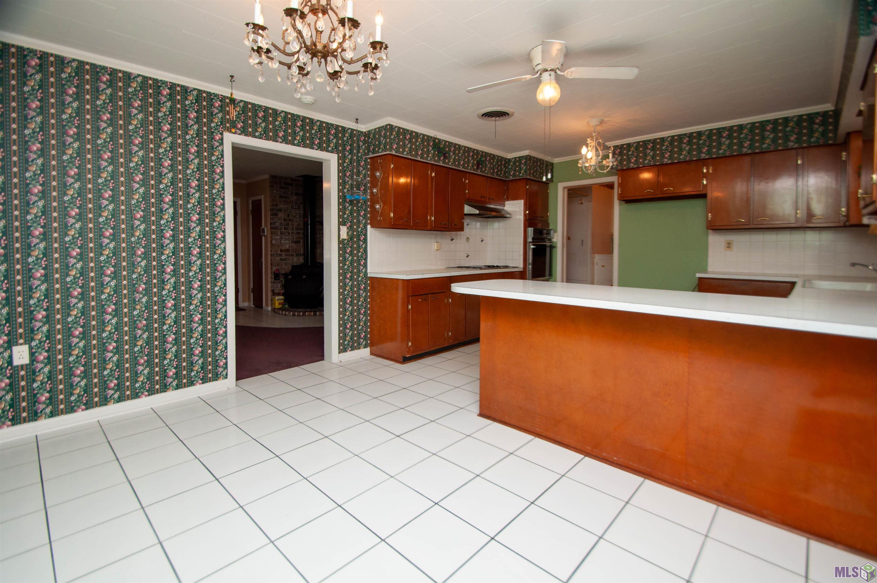 401 Carol Road Bayou Vista, LA 70380 - Photo 15 of 35