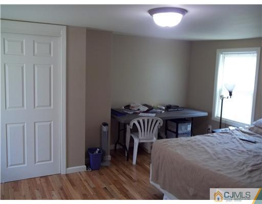 19 Canal Street Raritan, NJ 08869 - Photo 13 of 25
