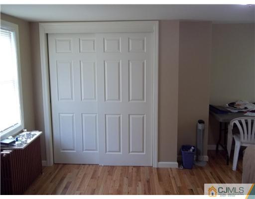 19 Canal Street Raritan, NJ 08869 - Photo 14 of 25