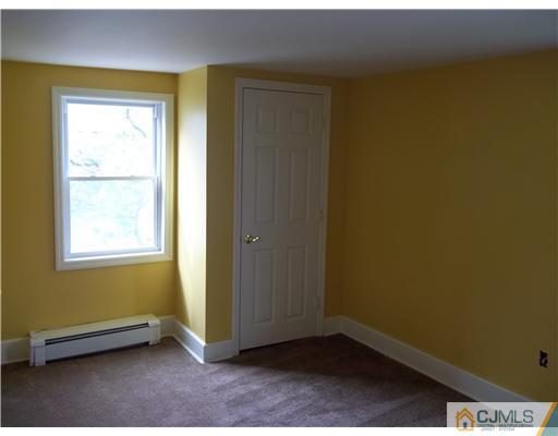 19 Canal Street Raritan, NJ 08869 - Photo 15 of 25