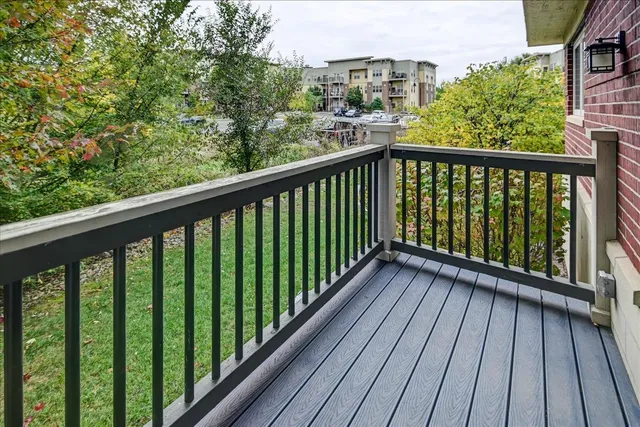 $289,900 | 5192 Sassafras Drive, Unit 109, Fitchburg, WI 53711