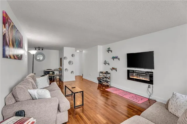 $137,760 | 2479 Peachtree Street Northeast, Unit 508, Atlanta, GA 30305